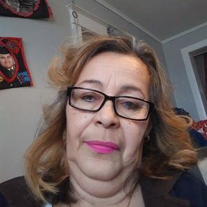 Meet your Posher, Luz